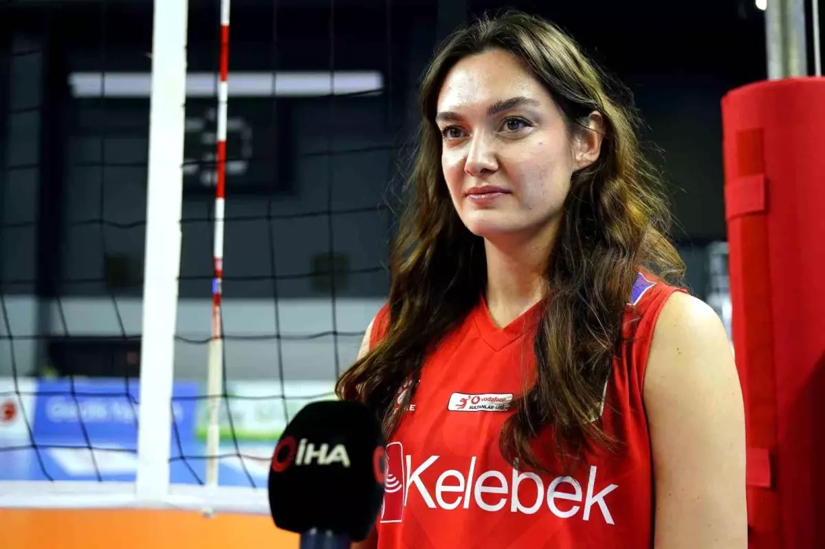 Özge Nur Çetiner: ‘Hedeflerimiz Yüksek, Bahçelievler Halkı Voleybola Duyarlı’